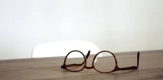Computer Glasses vs. Blue Light Glasses: Which Do You Need?